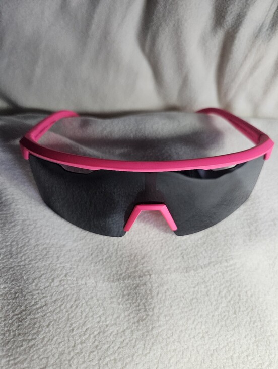 Diff Eyewear Luka Neon Pink Sunglasses main image 8